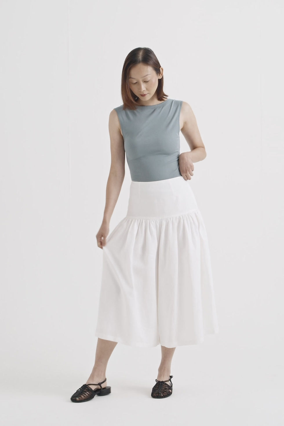 Thumbnail: Linen Drop Waist Pleated Culottes