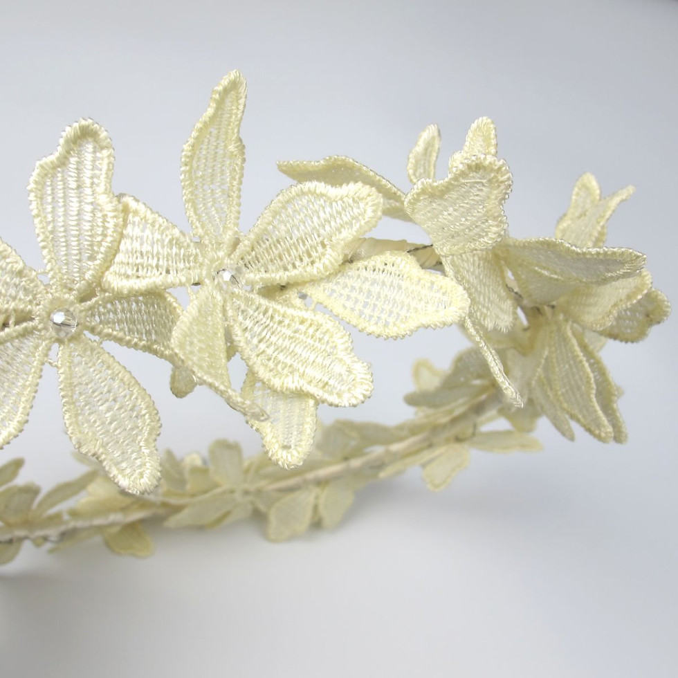 Thumbnail: Hair Garland - A004