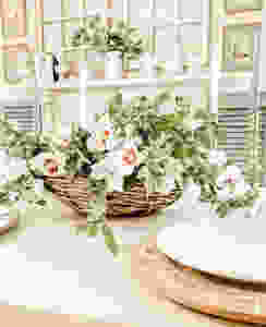 Simple Rose of Sharon Weekend Table Bouquet