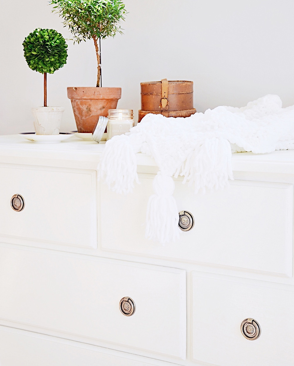 Repurposed Dresser DIY painting project.