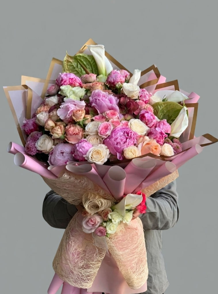 Şakayık Çardak Gül Buket