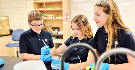 Grade 7s Get a Taste of Academy Life