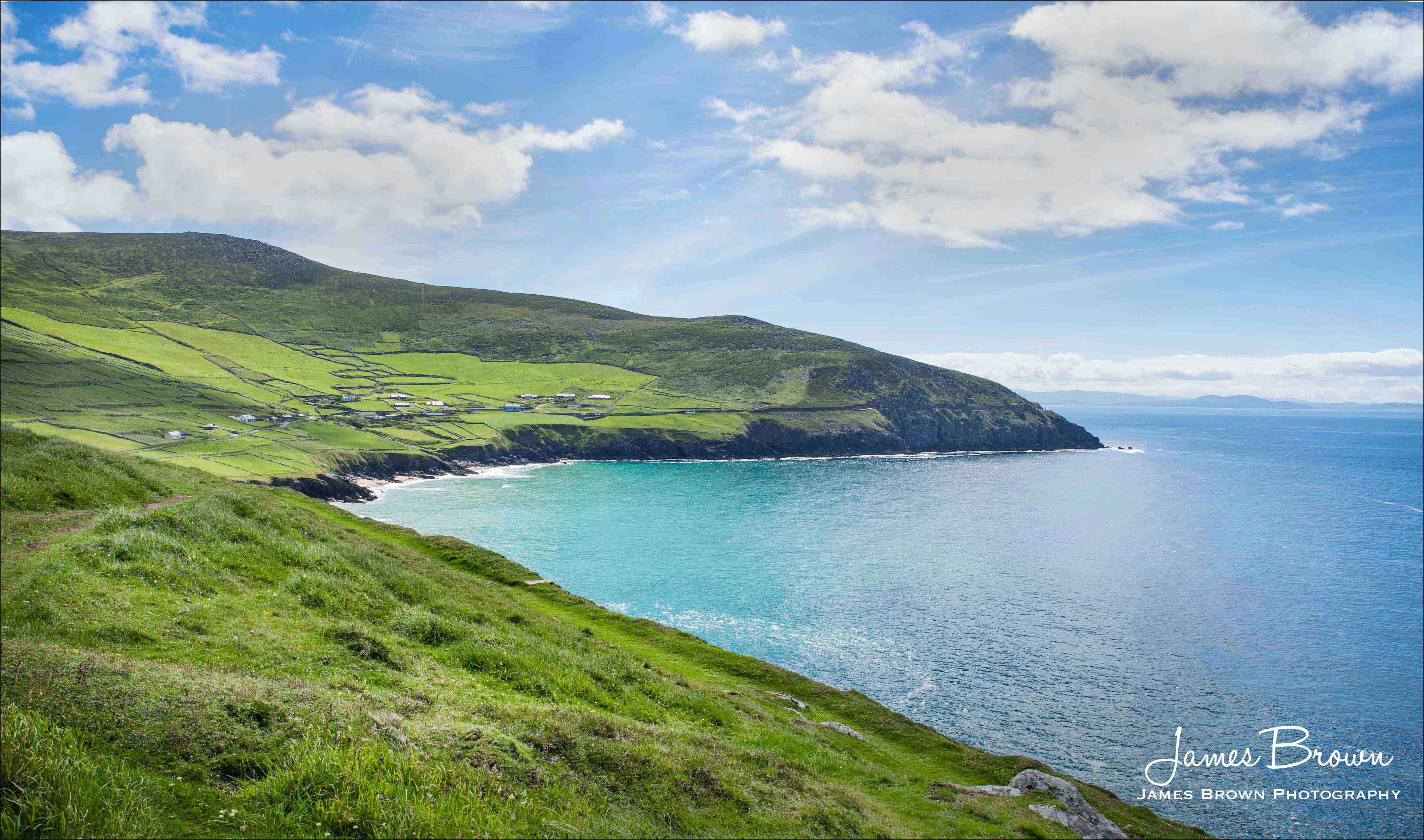 Coumeenoole Bay