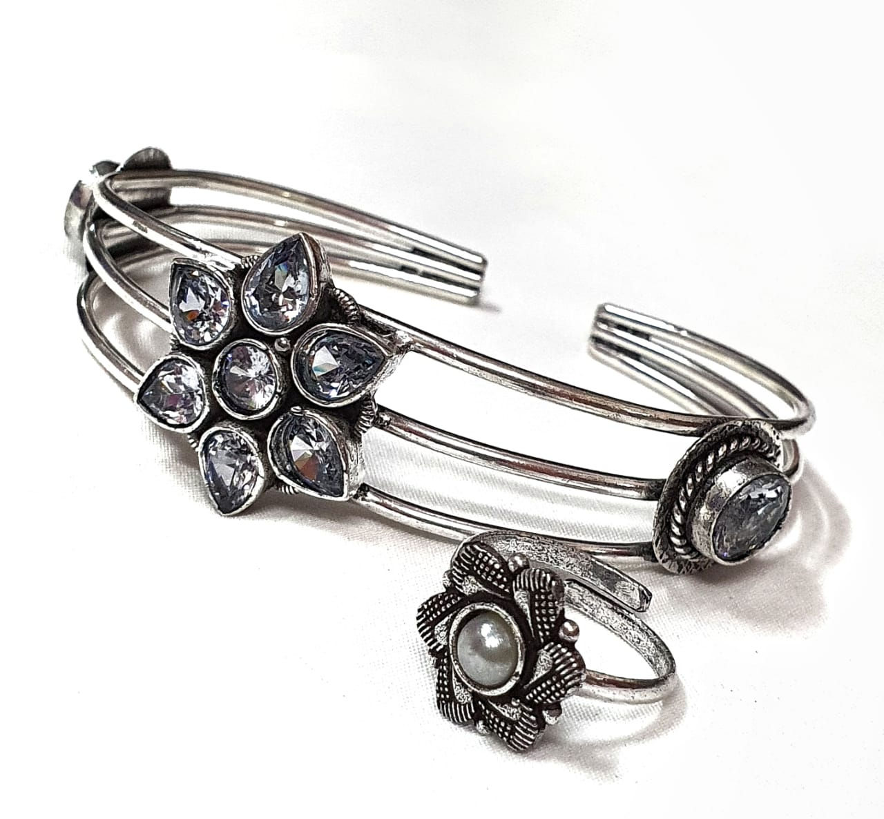 Oxidised Premium Quality Bracelet ring combo