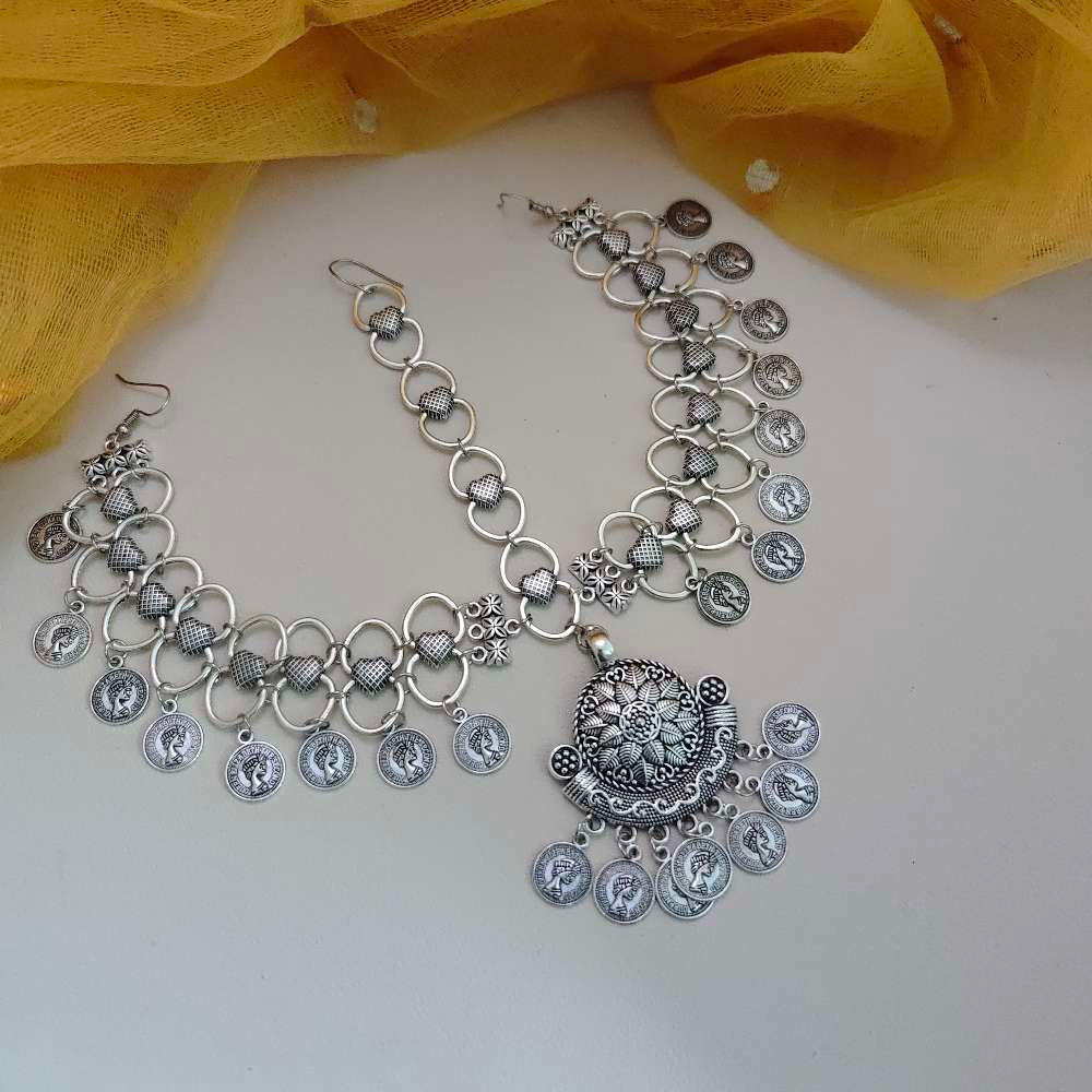 AARYA Oxidised Coin Math Patti