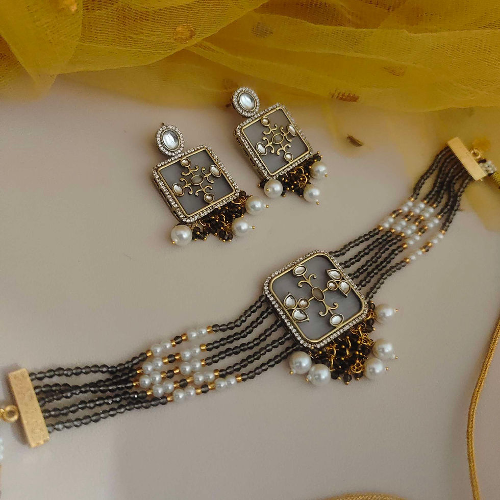 Thumbnail: MACHAVALLI  Monalisa Stone Choker Necklace Earrings Set