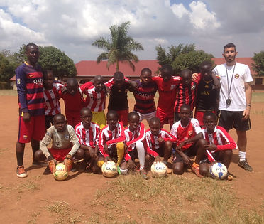 Sport nella Scuola Elementare "Deborah Ricciu - Espandere Orizzonti" a Kibiri, Kampala (Uganda)