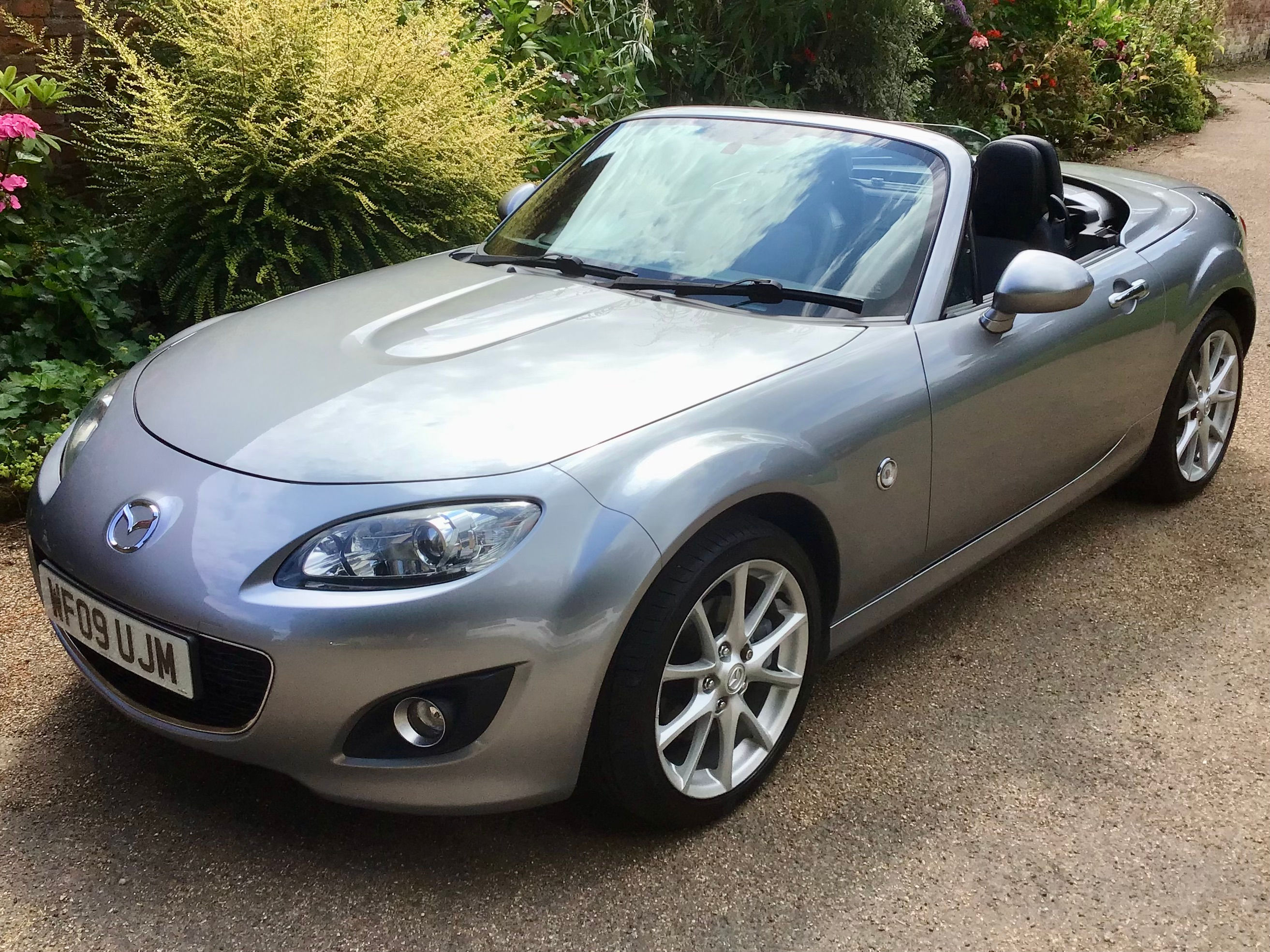 MAZDA MX-5 2.0i SPORT TECH ROADSTER