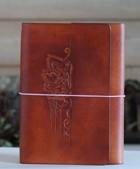 carnet-cuir-repoussage-eclosion-A5-princ