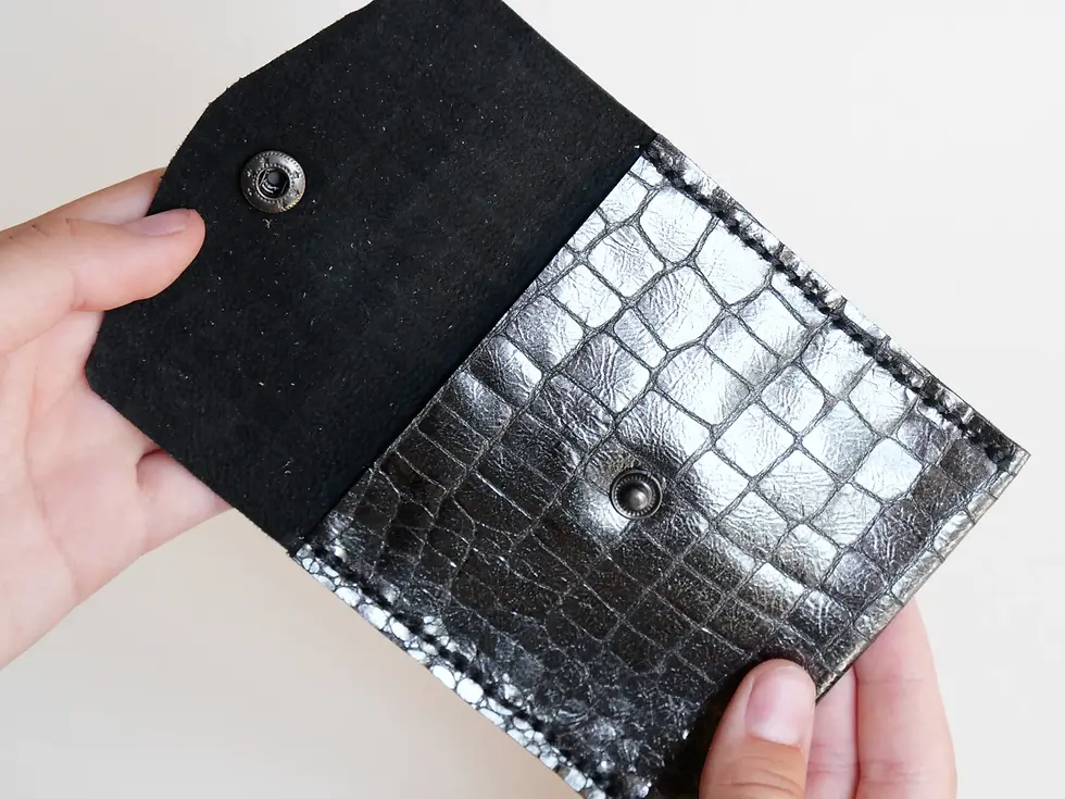Miniature : Pochette Carrée Brillante
