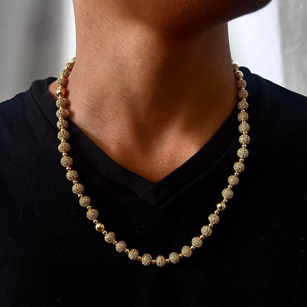 Thumbnail: Diamond & Gold Necklace