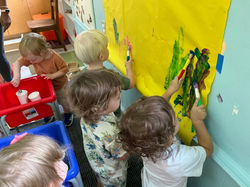 preschool-childcare-downtown-raleigh kids-painting