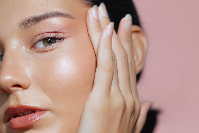 Peau-LB-contact-color.jpg