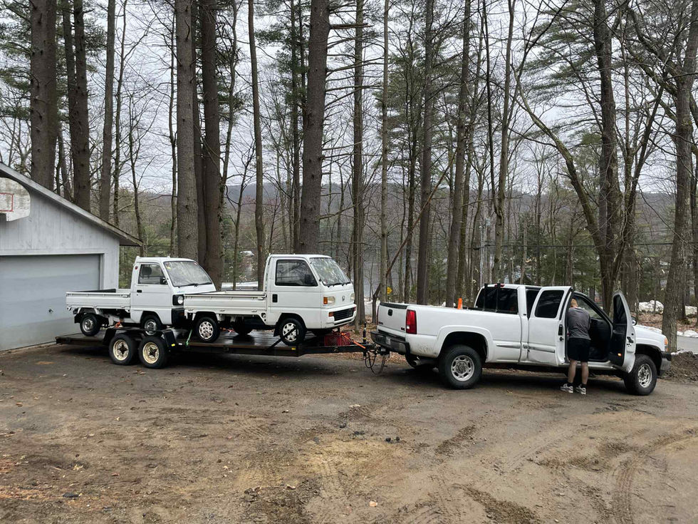 GMC 2500HD Towing 2 Kei Trucks