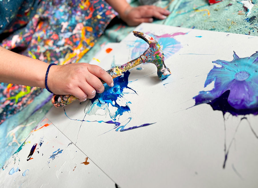 Vasara käsi_edited.jpg