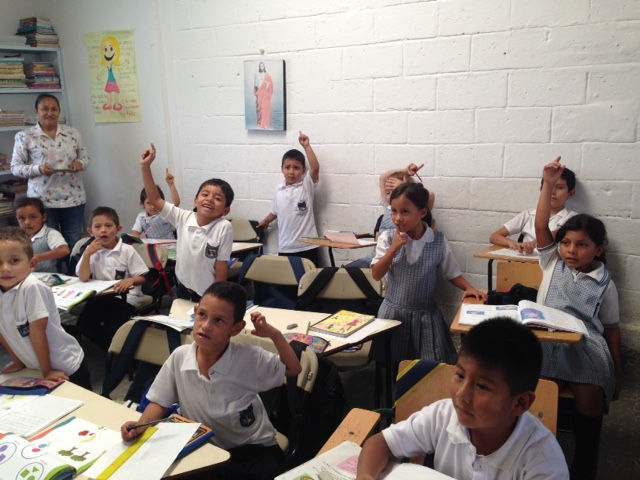 Donación de 3 filtros para plan escuelas