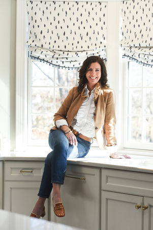 Tricia Headshot 5.jpg