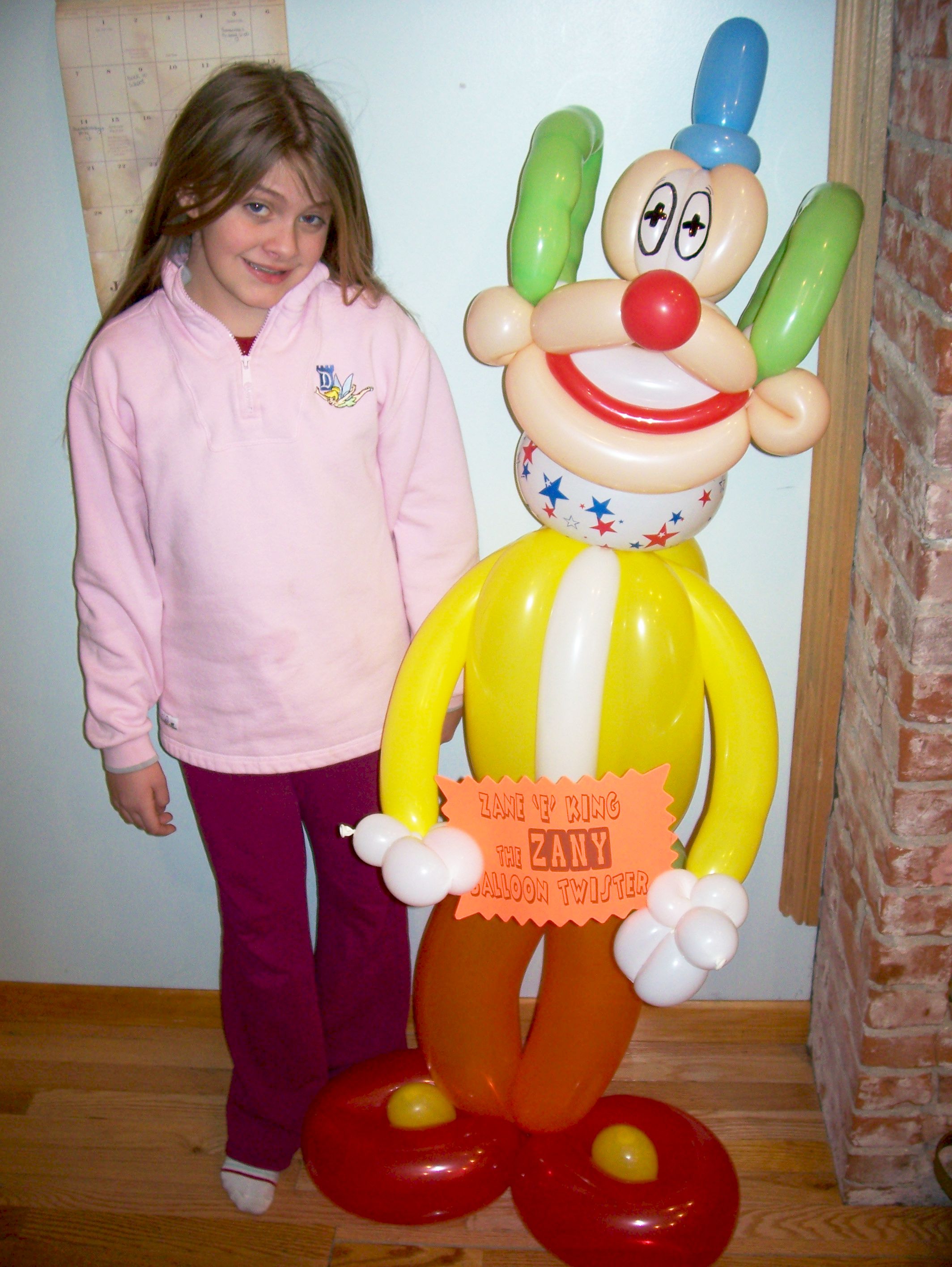 Clown balloon Denver Delivery Decor