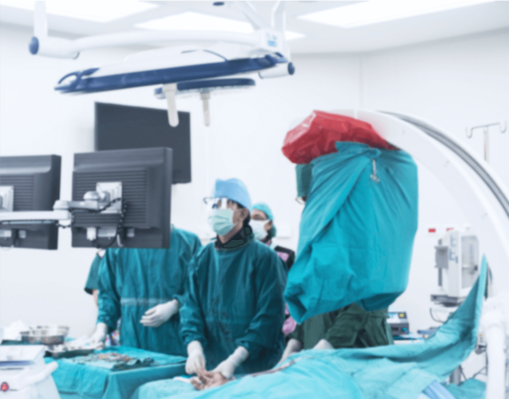 radial-artery-access-blurry-cath-lab