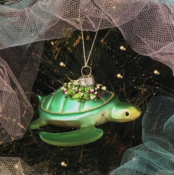 Thumbnail: Emerald Turtle Christmas Decoration