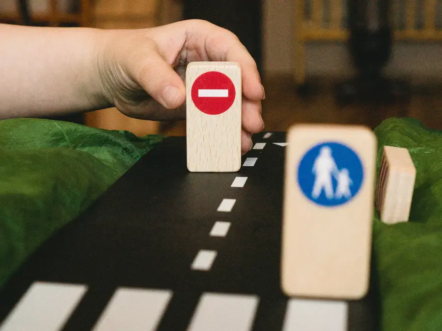Thumbnail: Way To Play - Verkeersborden