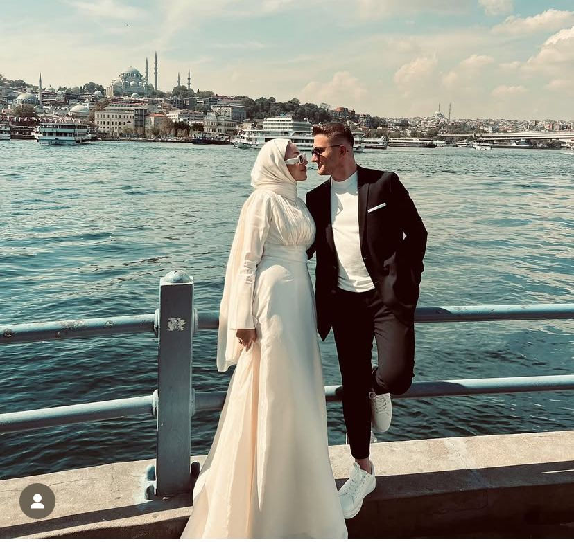 Küçük resim: Kuğu Kiralık Nikah Elbisesi
