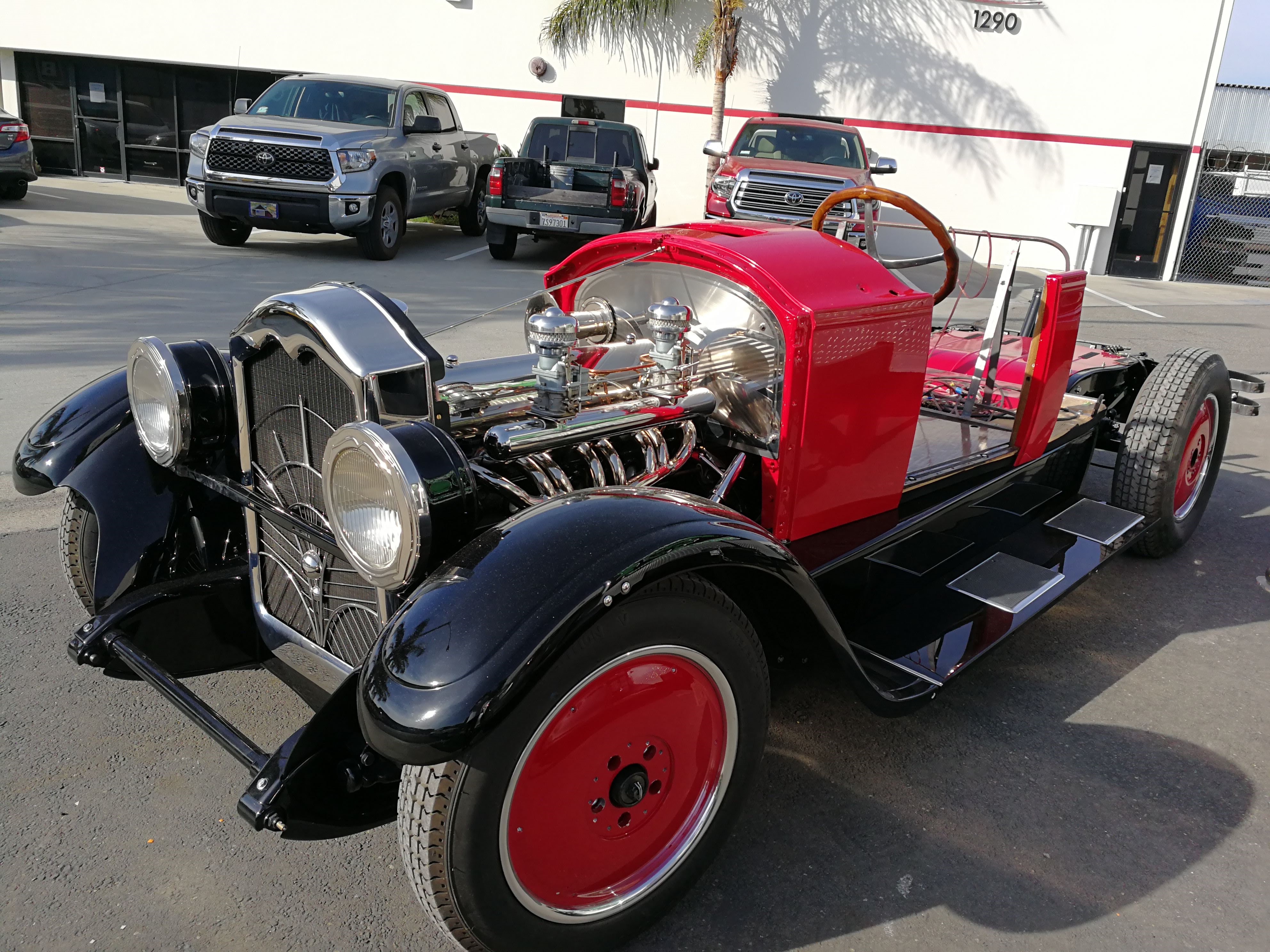 Mahoods Collision Auto Body Repair & Paint Shop AnaheimPlacentia