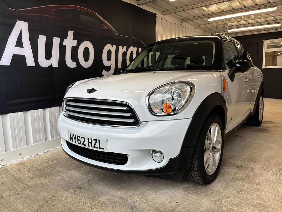Thumbnail:  MINI Countryman 1.6 Cooper D ALL4 Euro 5 (s/s) 5dr