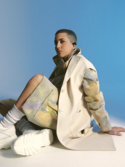 copertine D LA REPUBBLICA
Hairstyling  MYDRAMA by Brian Cantarosso 