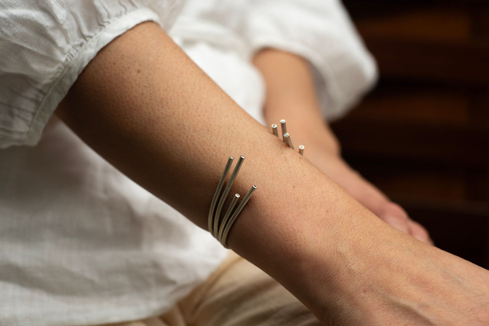 coleção ninho: pulseira gravetos