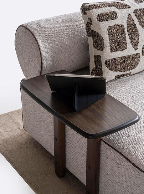 WhatsApp Image 2025-12-07 at 00.57.05 (1).jpeg