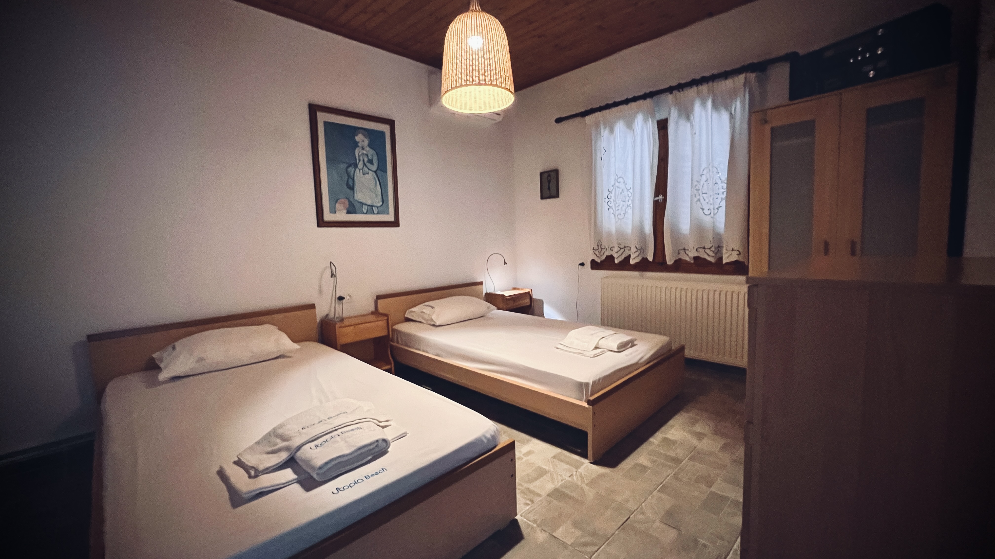 Sea-view bedroom