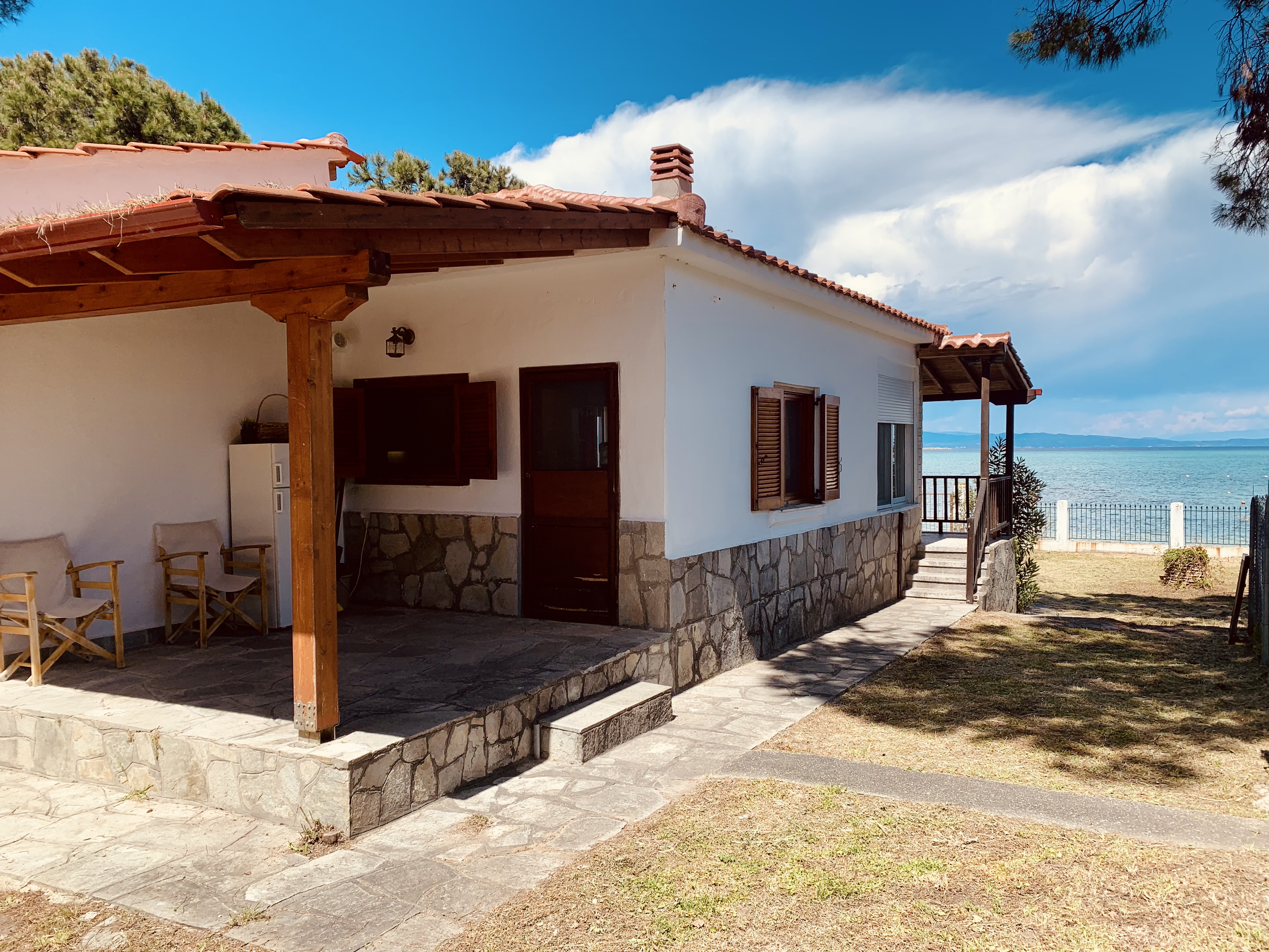 Utopia Beach Villa exterior