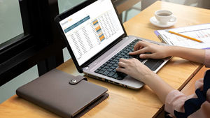 Common Mistakes to Avoid When Setting Up E-Invoicing in Riyadh