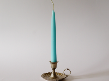 color beeswax taper candle