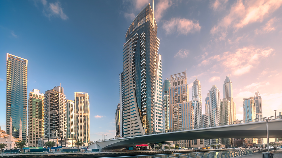 Emirates oferece hospedagem gratuita em Dubai para viagens entre junho e setembro de 2026