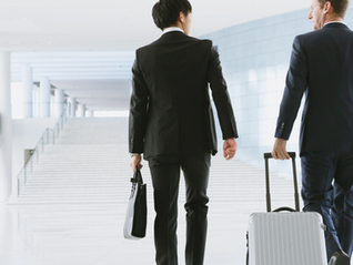 Tendências globais em viagens de negócios: Como as empresas estão redefinindo a mobilidade corporativa