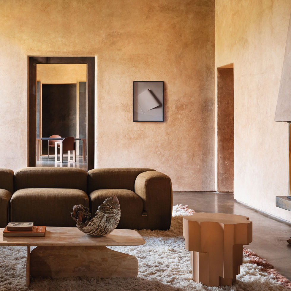 Minotti, B&B Italia, Cassina, Flexform, Poltrona Frau, Altagamma, купить, Москва, Tacchini, Altar, столик,