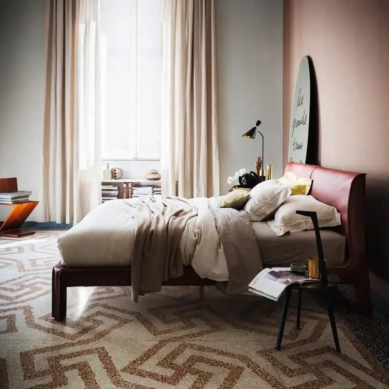 Minotti, B&B Italia, Cassina, Flexform, Poltrona Frau, Altagamma, купить, Москва, Les Grands Trans-Parents, зеркало,