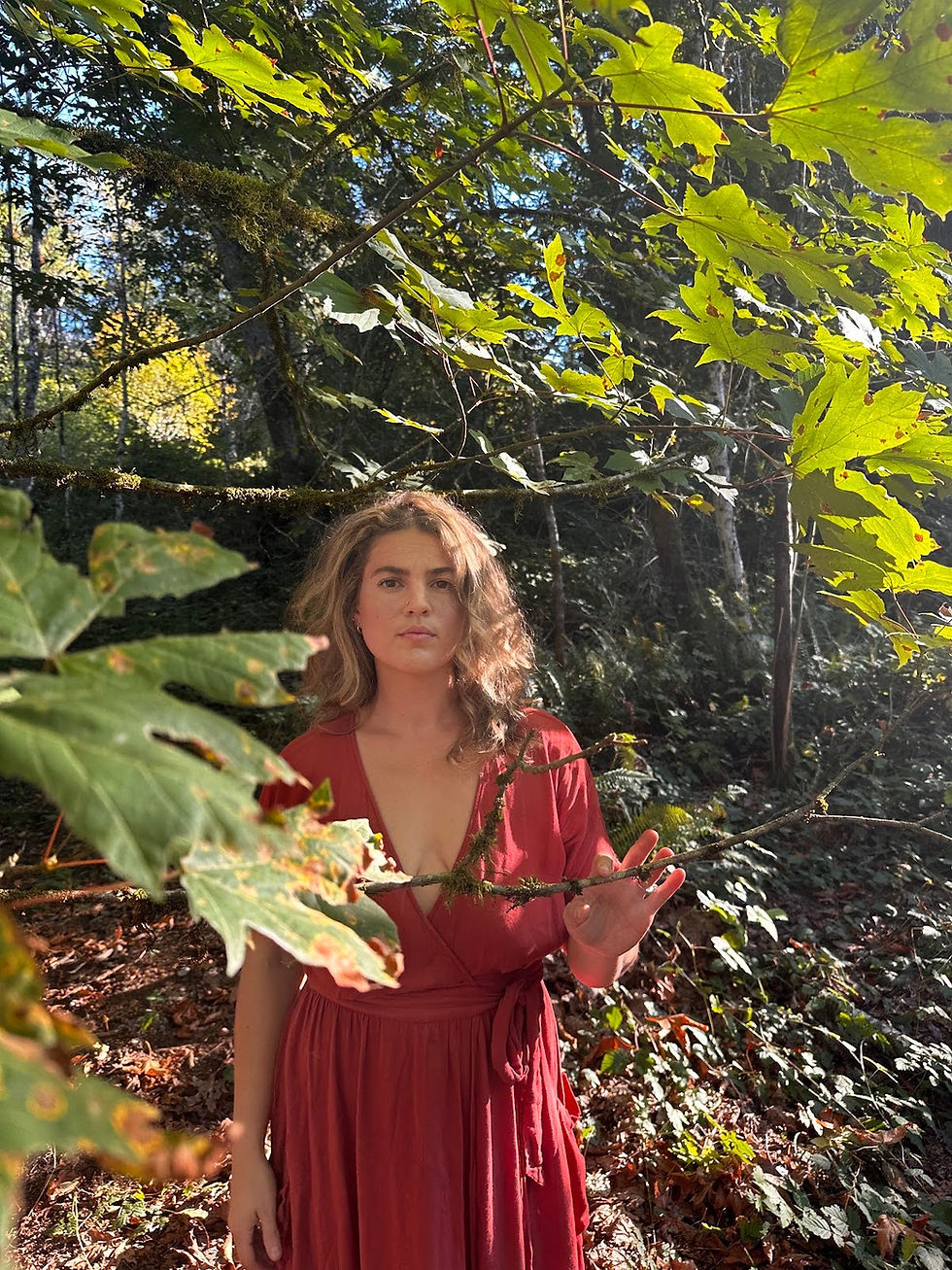 Ali Autumn Skyes Herbalist
