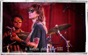 Sarah Shook and the Disarmers