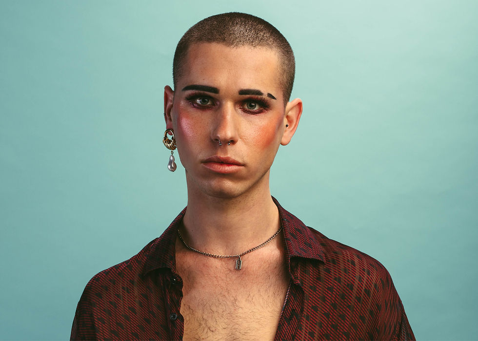 Der COMING OUT DAY e.V. schreibt Geschichte: Als erste Organisation in Deutschland startet er das bundesweite Videoberatungsprojekt „Wir sind für Dich da!“ – kostenlos, vertraulich und anonym von und für   queere Jugendliche.