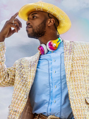 Skullcandy feiert vierte Pride-Kollektion mit limitierten Editionen des Icon ANC Kopfhörers und der Dime Evo Earbuds