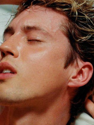 TROYE SIVAN IM RAUSCH DER GEFÜHLE