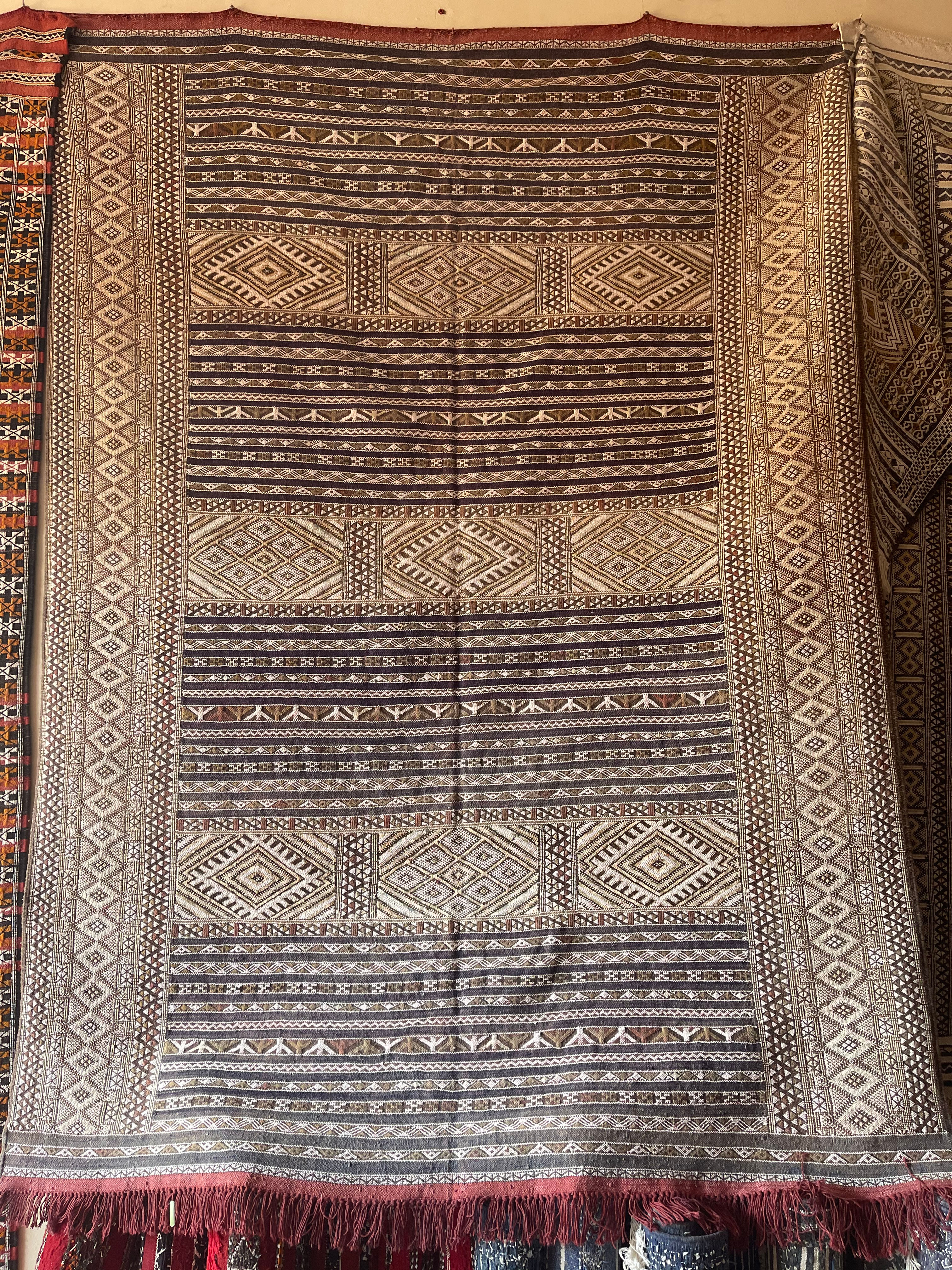 Moroccan hanbal amazigh rug