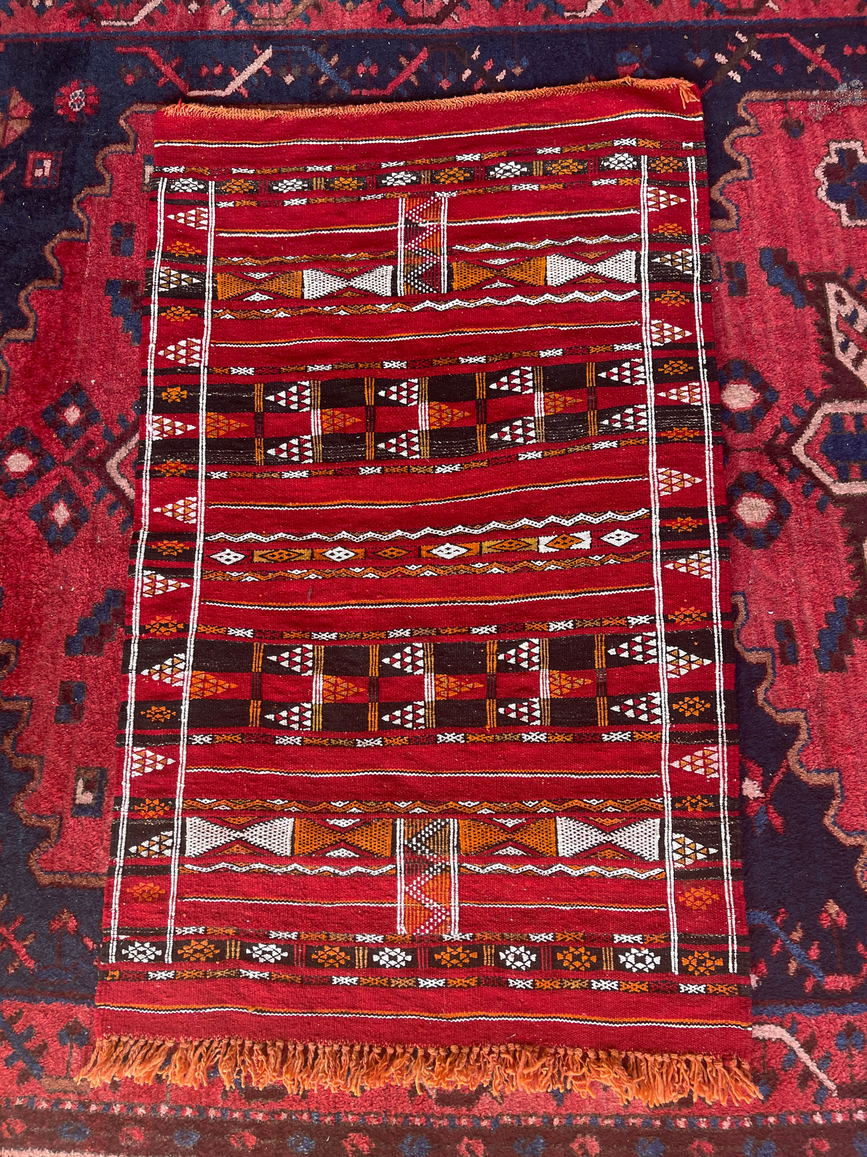Moroccan hanbal amazigh rug