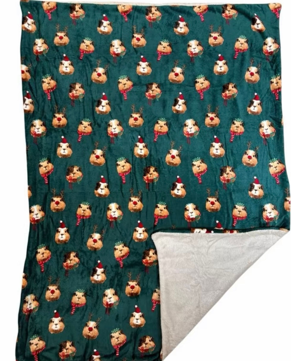 Small cuddlesoft blanket - Christmas Guinea Pigs