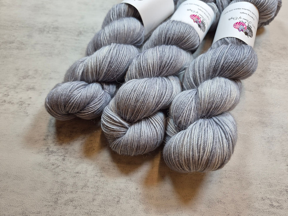 Sīktēls: SW Merino Alpaca Nylon yarn, fingering weight, 100 g, DOVE