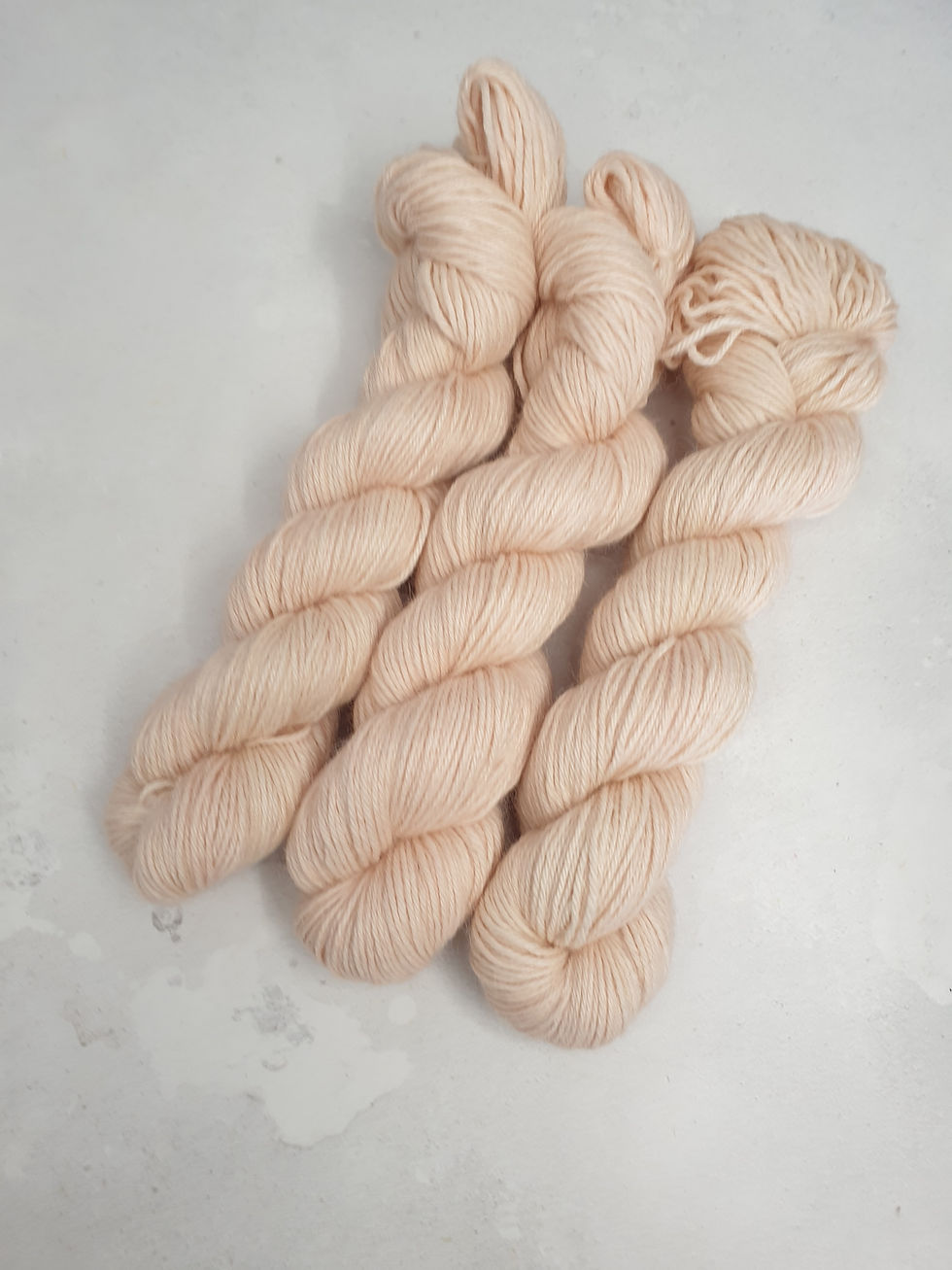 Miniaturbild: Baby Alpaca yarn, DK weight, 100 g, NOUGAT