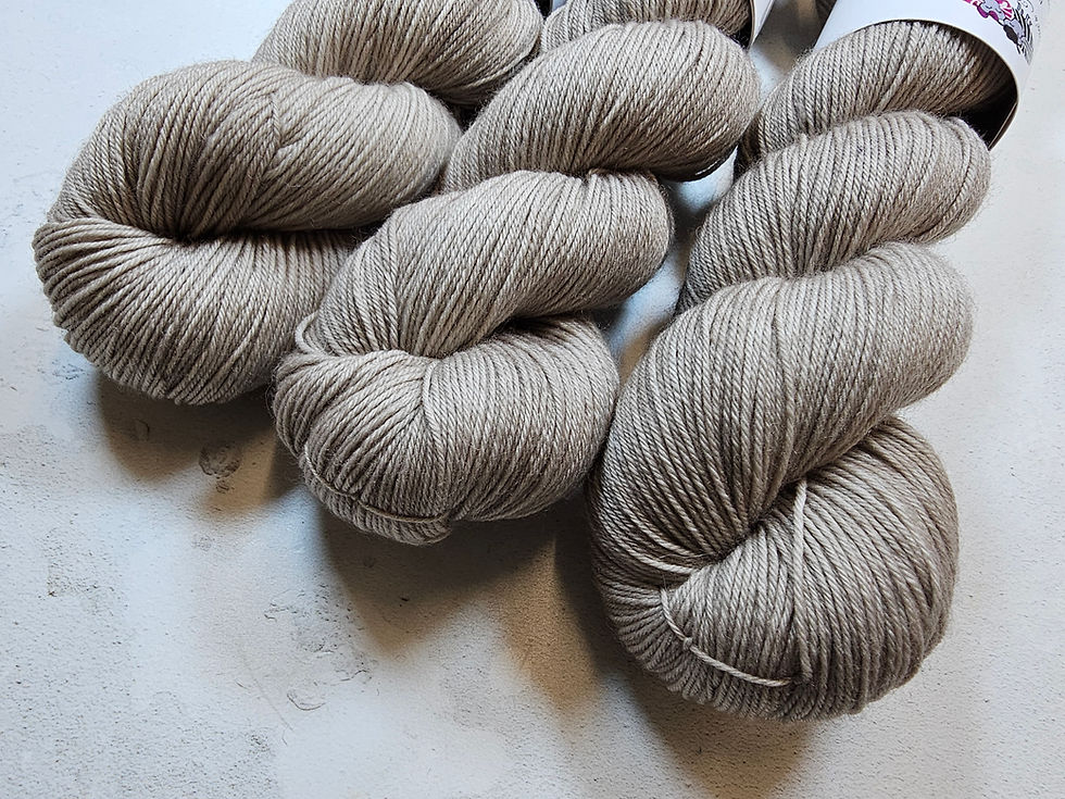 Миниатюра: SW Merino Nylon yarn, 4-ply, Fingering weight, 100 g, SAND DUNE